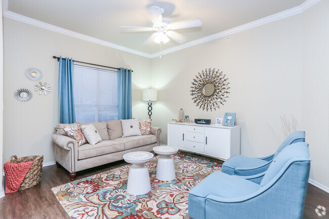 Living Room - Northland at the Arboretum Rental