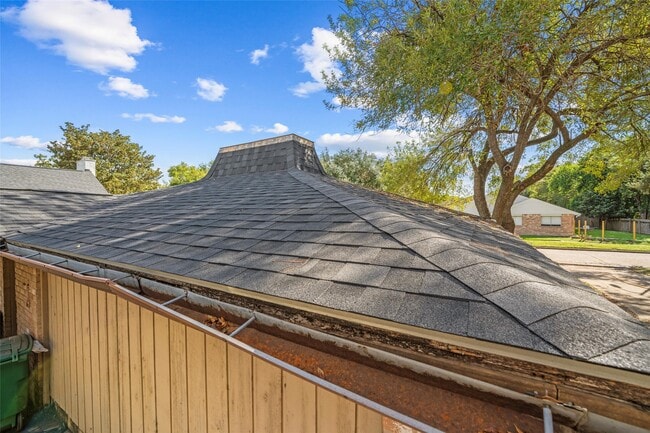 Photo - 10806 Bob White Dr