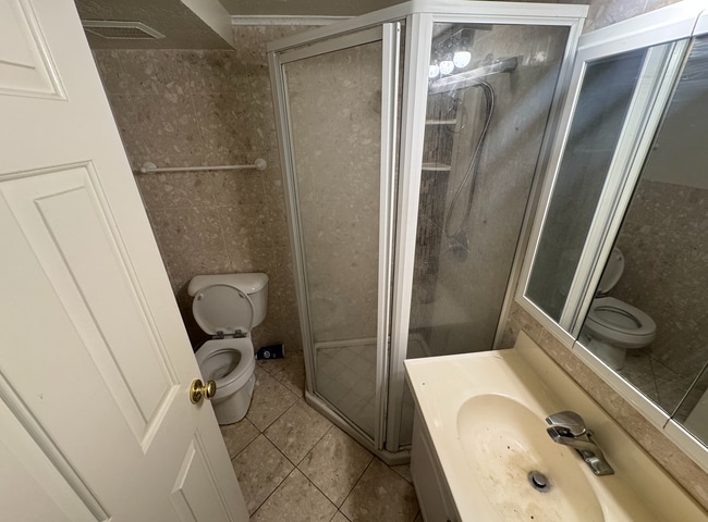 Photo - 731 Shiloh Way Unit Downstairs #3