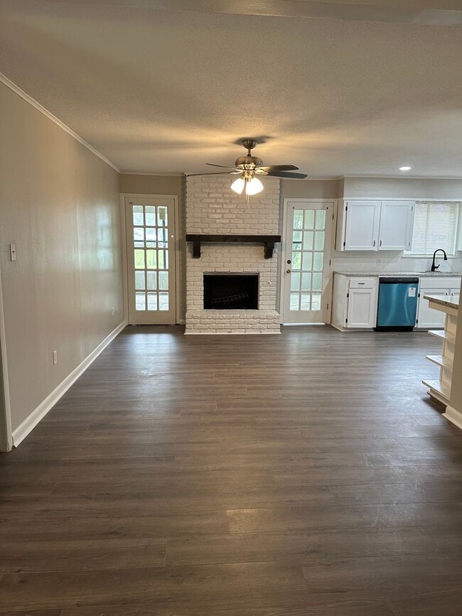 Photo - Beautiful 3 Bedroom Home in Bossier!