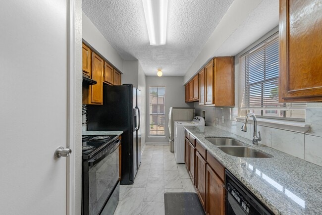 Photo - 2120 El Paseo St Unit 2708