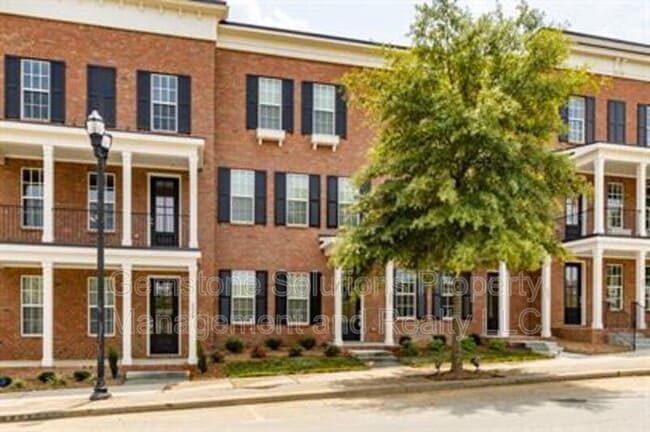 Photo - 2079 Tollgate Blvd