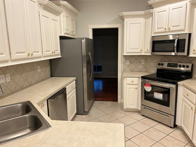 Photo - 12629 Capricornus