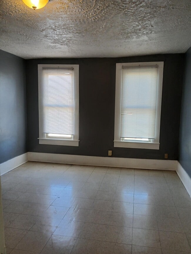 Photo - 1720 McCulloh St Unit 4