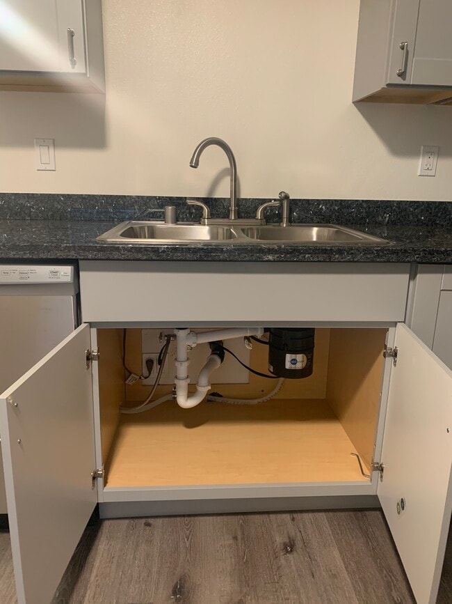 Photo - 1356 53rd Ave