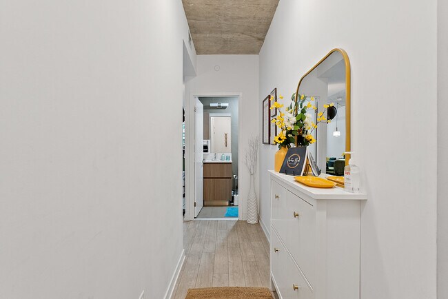 Photo - 45 Baseball Pl