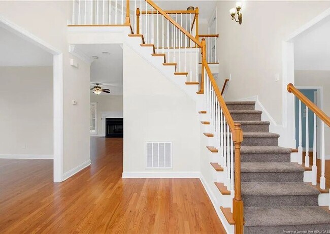 Photo - 8029 Trout Creek Rd House