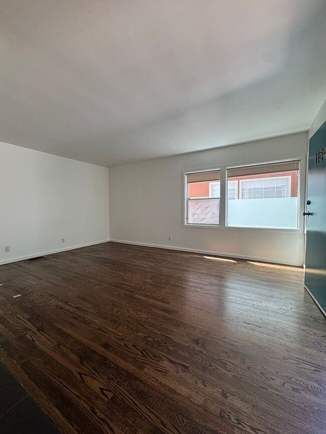 Photo - 1154 Venice Blvd