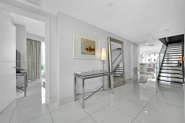 Photo - 2950 NE 188th St Unidad 449 Rental