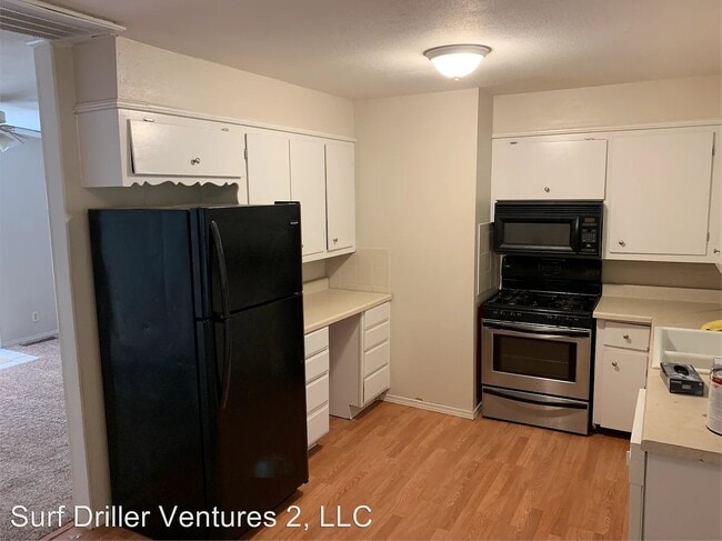 Photo - 4809 S Nassau Ave