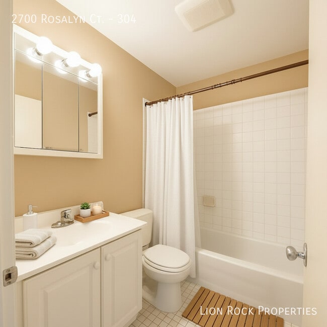 Photo - 2700 Rosalyn Ct