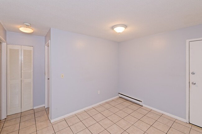 Photo - 17 Weld St Unit 32