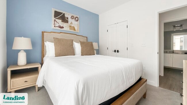 Photo - 1215 N Fayette St Unidad 513