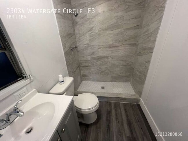 Photo - 23034 Watergate Cir