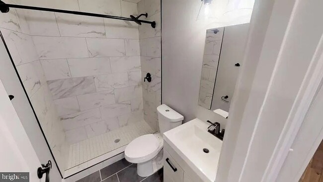 Photo - 3001 Hudson St