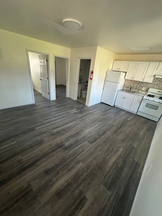 Photo - 27 Hillside Ave Unidad 8