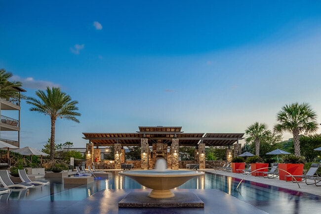 Photo - Marquis Cresta Bella