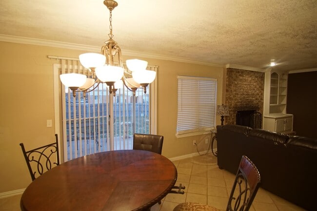 Photo - 6419 NW 63rd St