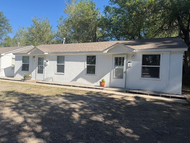 1257 N 26th St Unit 4