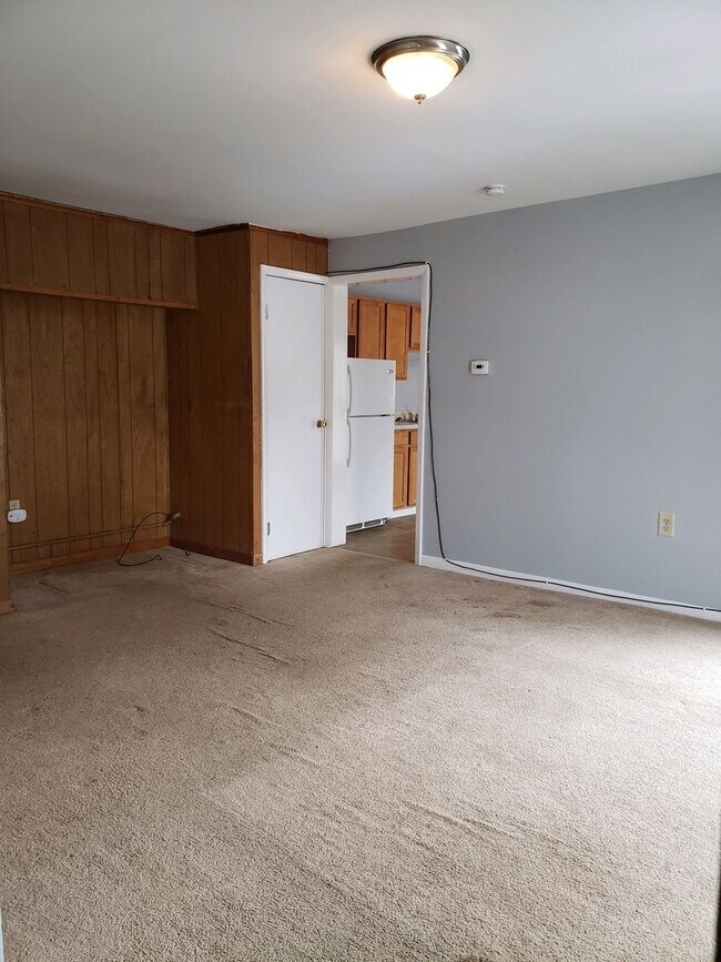 Photo - 87 1/2 Clinton Unit 1