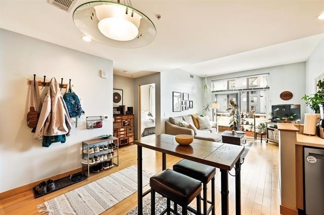 Photo - 309 W Washington Ave Unit 502