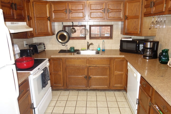 Photo - 1503 S Broad St Unit 1R