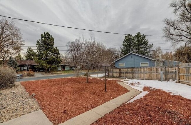 Charming Single-Family Home in Virginia Village, Denver