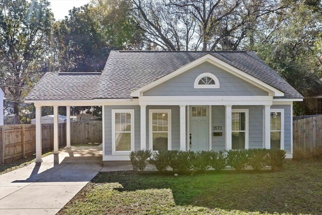 Photo - 3573 Douglass Ave House