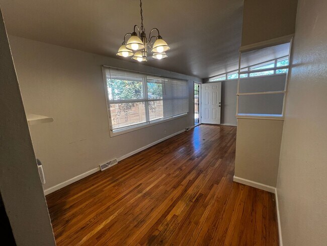 Photo - Charming 2 Bedroom, 1 Bathroom Duplex in Aurora