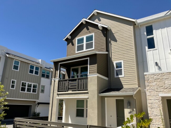 Photo - 231 Gambrel Cir