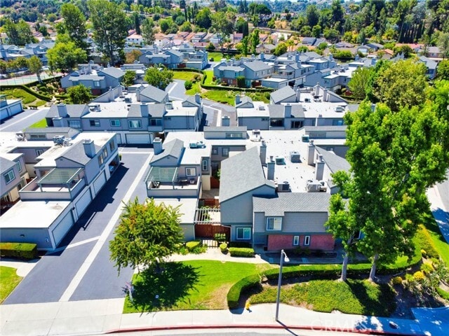 Building Photo - 1100 Cleghorn Dr