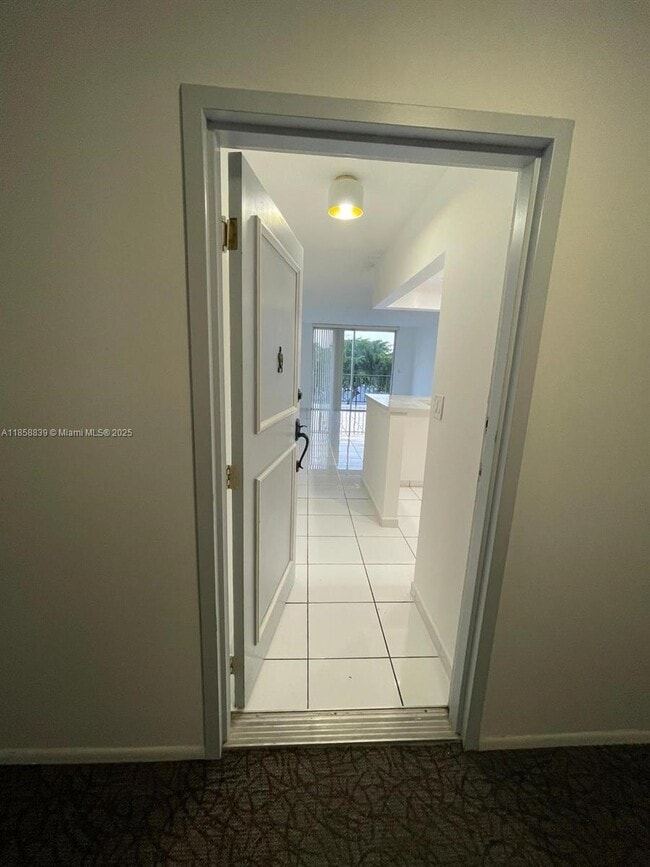 Photo - 1465 NE 123rd St Unit 412