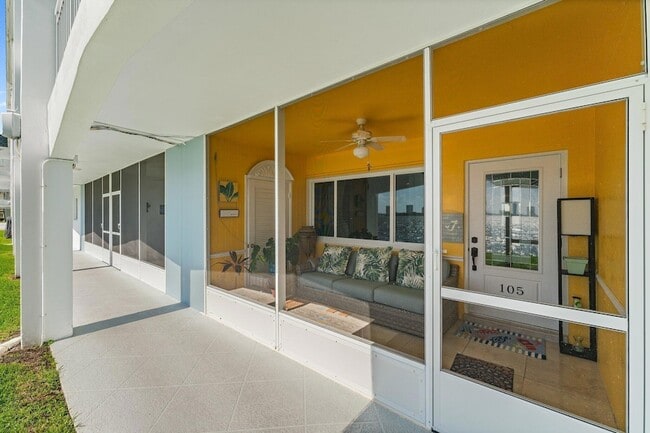 Photo - 100 Shore Ct Unit 105