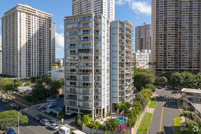 Marina Towers - Marina Towers Apartments