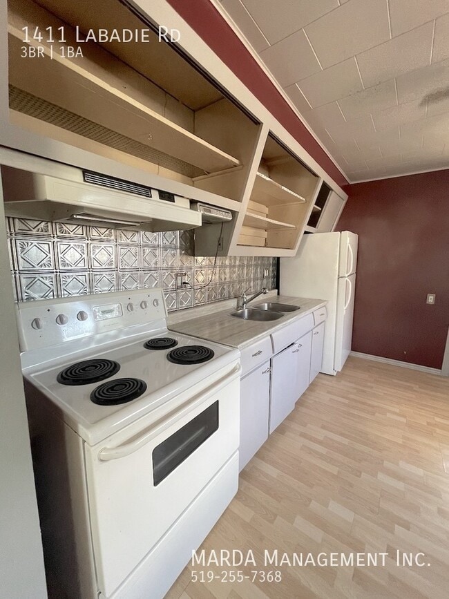 Photo - CHARMING 3 BED/1 BATH HOUSE IN EAST WINDSOR + UTILITIES