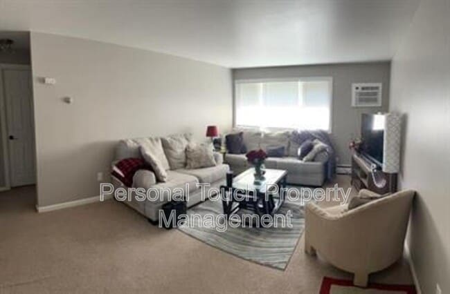 Building Photo - 1828 14th St S Unit 4 Rental
