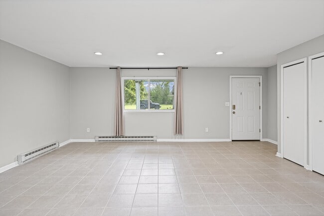12395 South Ln Unit 2