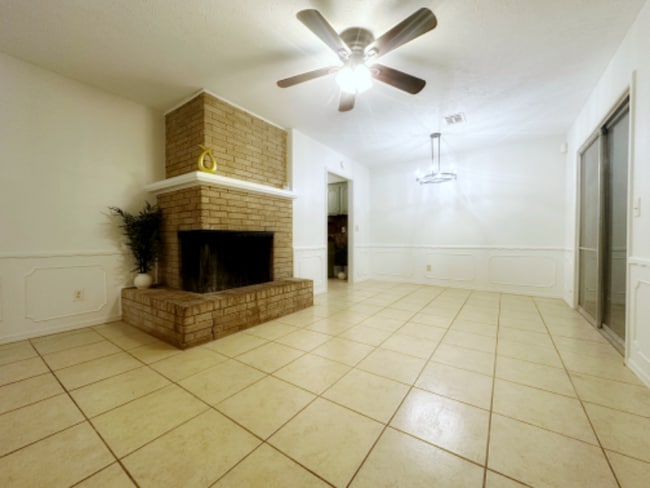 1105 NW 104th Terrace