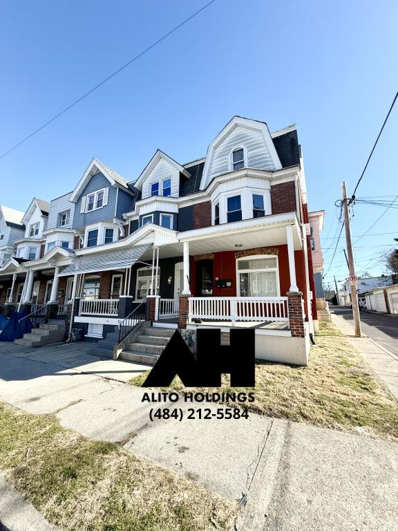 Photo - 513 N 11th St