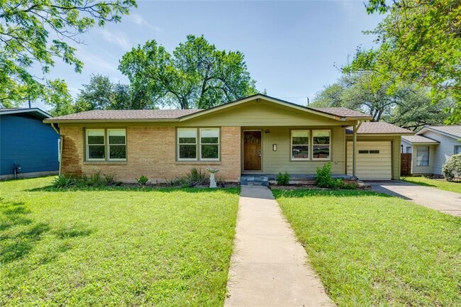 Building Photo - 8314 Polar Dr