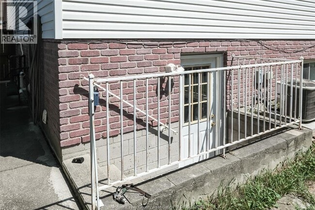 Photo - 2643 Carissa Ave