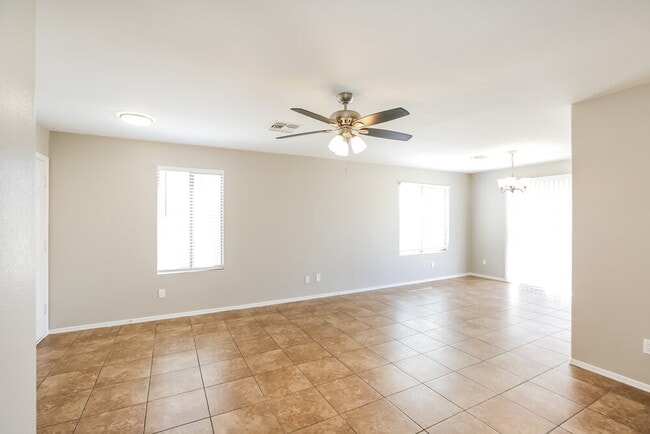 Photo - 5453 W Augusta Ave