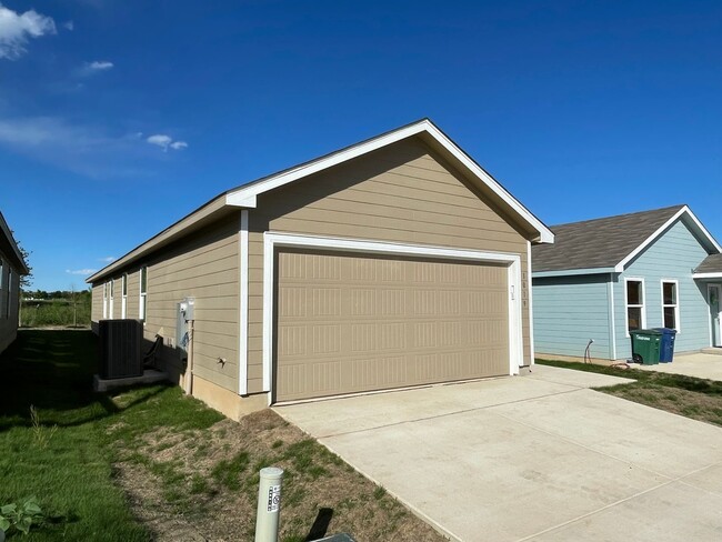 Photo - Beautiful Like-New Home on the Golf Course in Mission Del Lago!