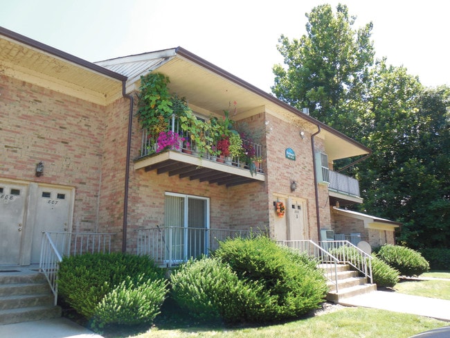 River's Edge Apartments