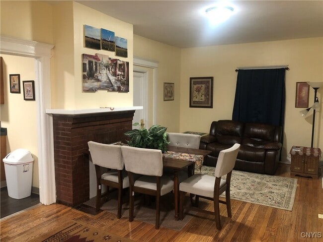Photo - 855 Ackerman Ave