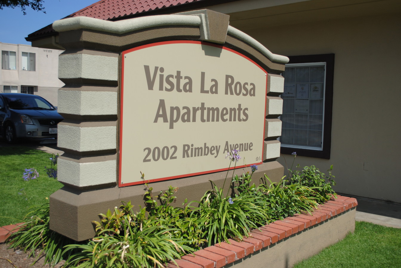 Vista La Rosa - Vista La Rosa Apartments