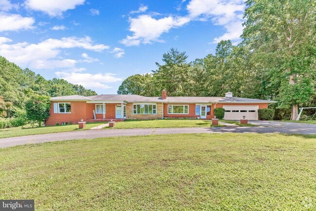 Building Photo - 2535 Solomons Island Rd Rental