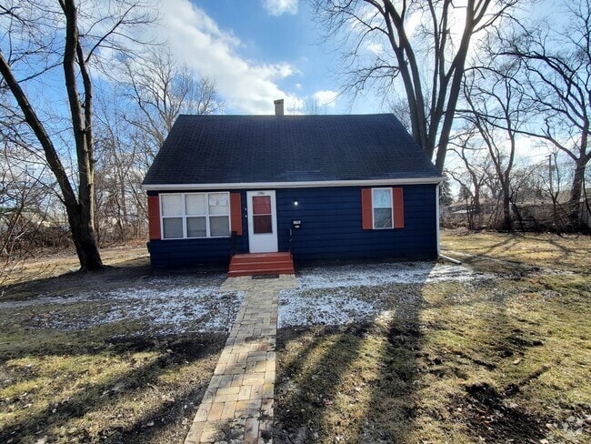 Building Photo - 1701 168th St Rental