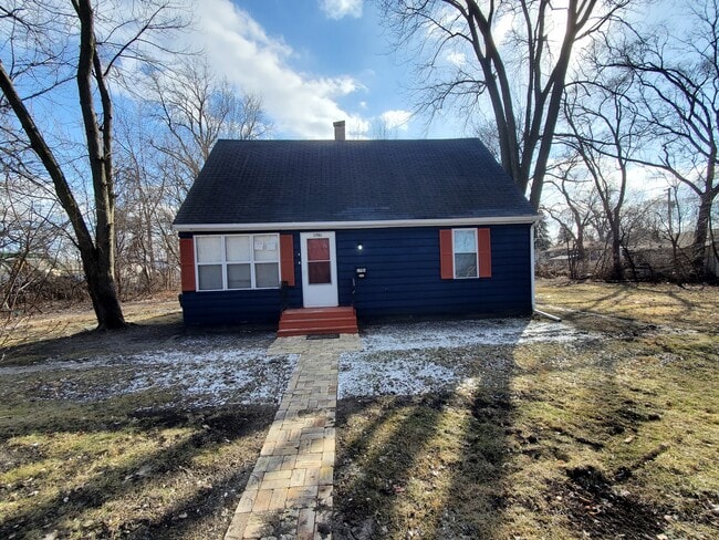 Photo - 1701 168th St House