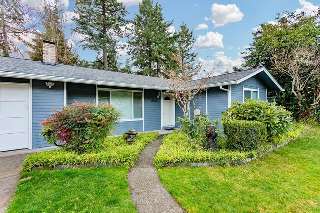 Photo - Charming Lakewood Rambler 3bd 1.5 bath